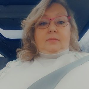 Meet your Posher, Helen